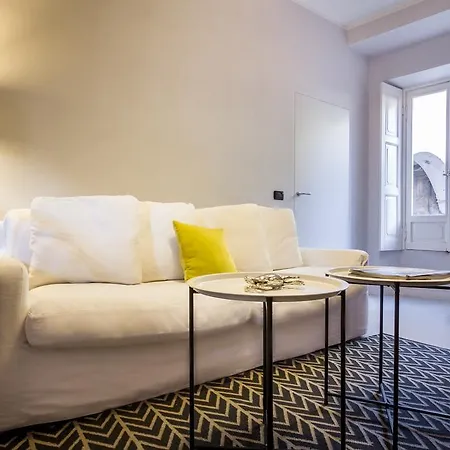 Sangiorgio Apartment