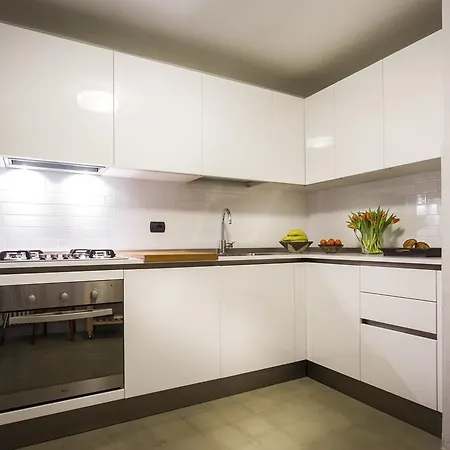Sangiorgio Apartment *